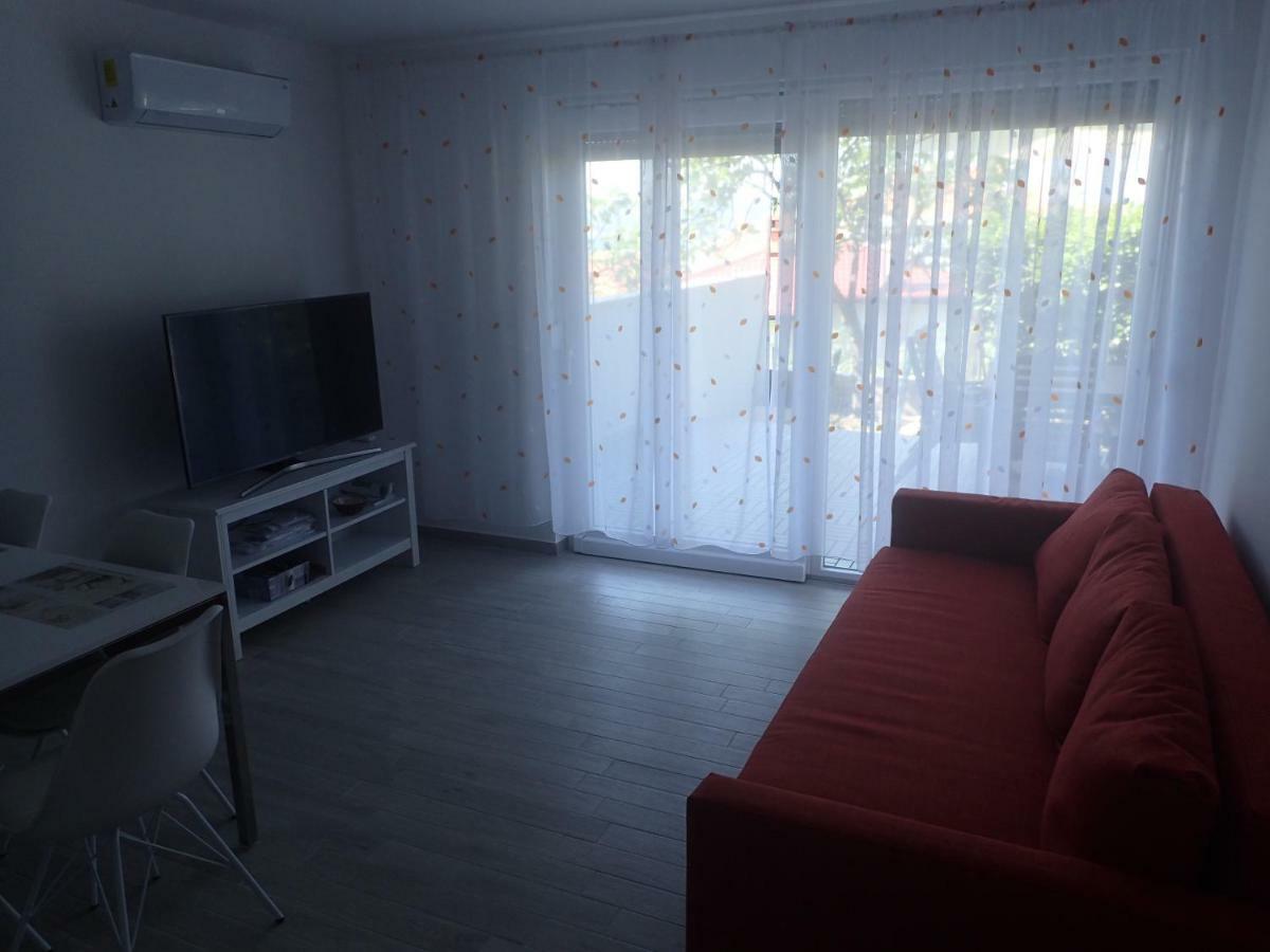 Apartments Del Mar Crikvenica Bagian luar foto